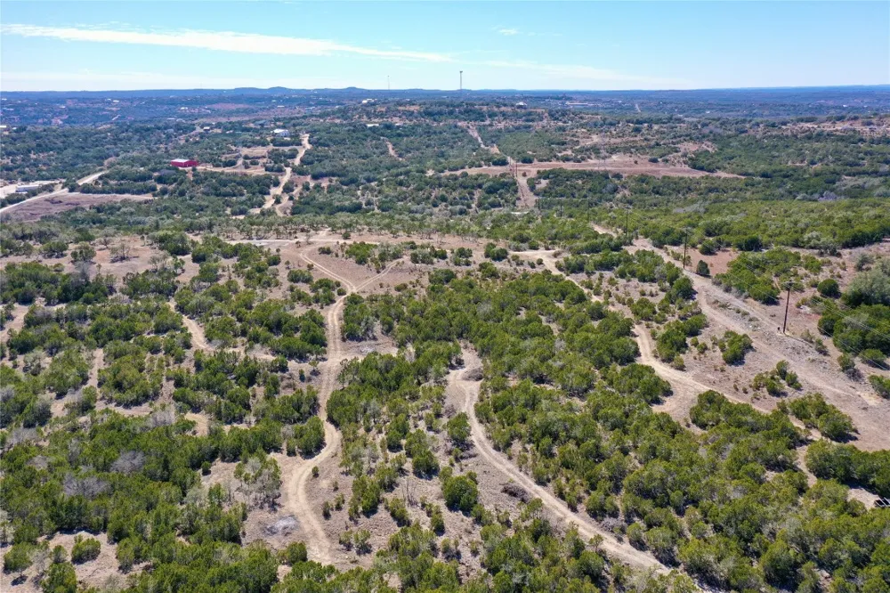 21524 Kathy Lane Spicewood, TX 78669