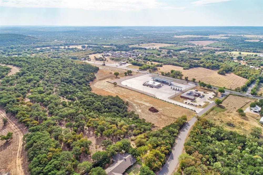 5 Travis Drive Mineral Wells, TX 76067