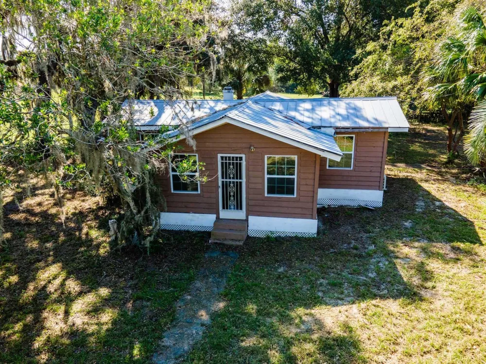12146 E HIGHWAY 318 Fort Mc Coy, FL 32134