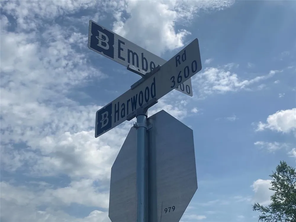 3708 Harwood Road Bedford, TX 76021