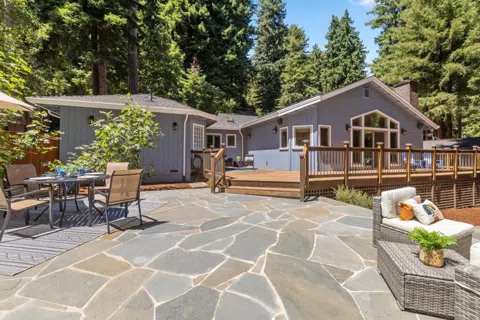 674 Mountain View Drive