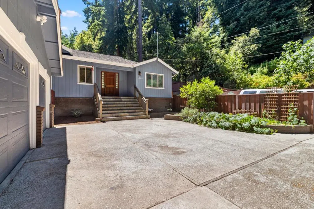 674 Mountain View Drive Ben Lomond, CA 95005