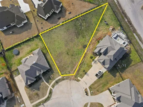 1701 Eagle Glen Pass