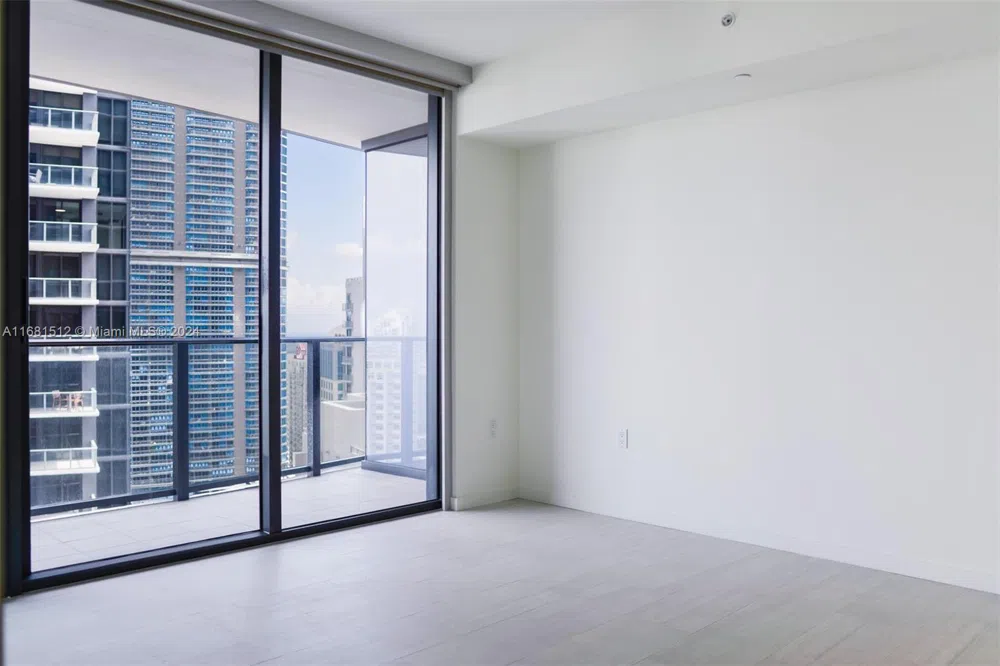 1000 Brickell Plaza #3307 Miami, FL 33131