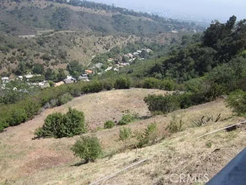 1740 Summitridge Drive Beverly Hills, CA 90210