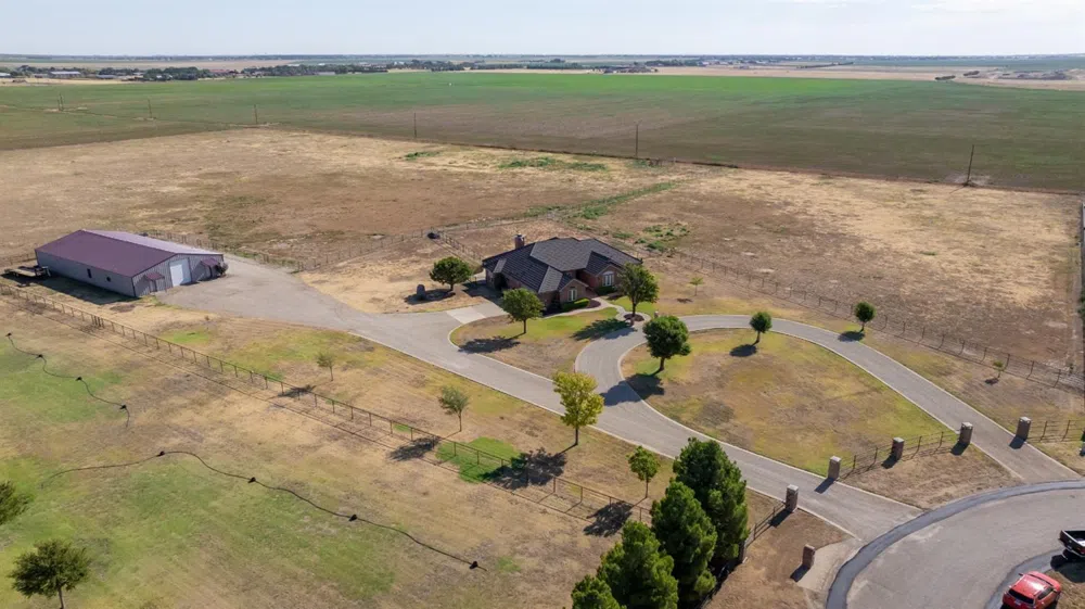 7602 County Road 7650 Wolfforth, TX 79382