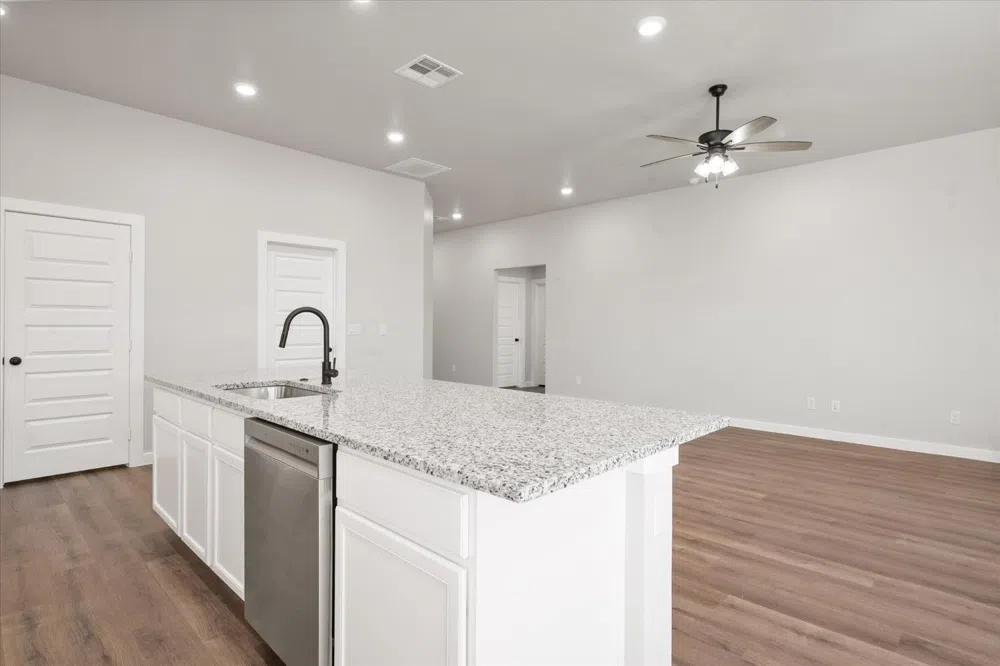 2908 Corpus Avenue Wolfforth, TX 79382
