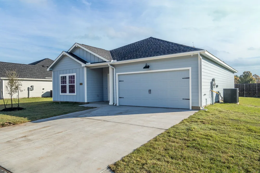 223 Faith Lane Tioga, TX 76271