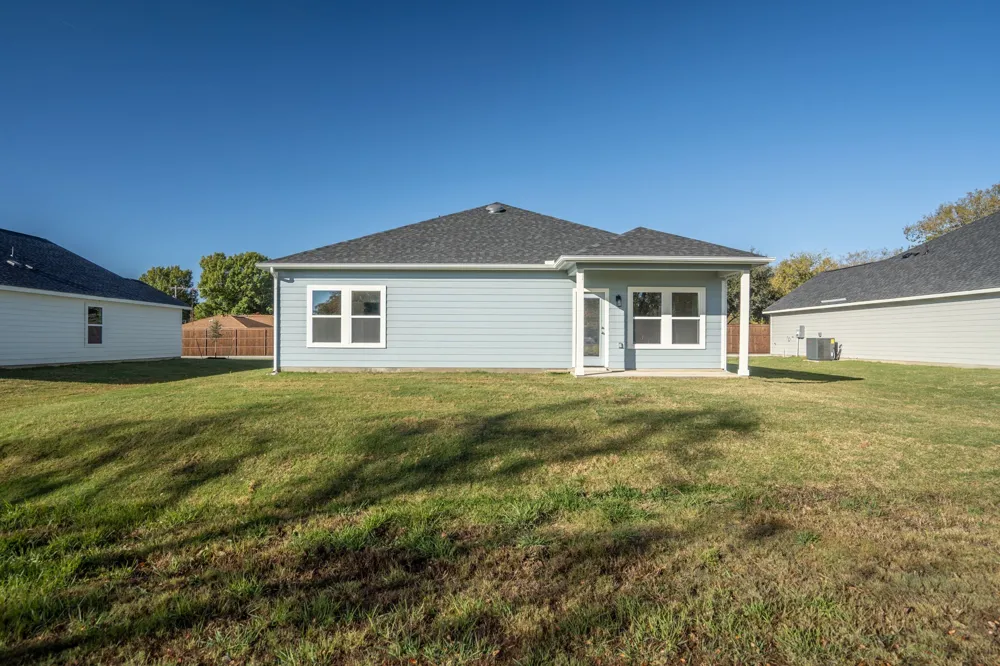 223 Faith Lane Tioga, TX 76271
