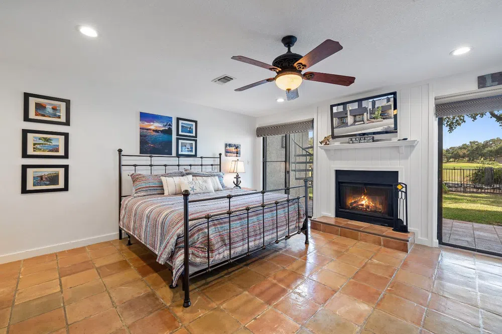 402 Lost Echo Horseshoe Bay, TX 78657