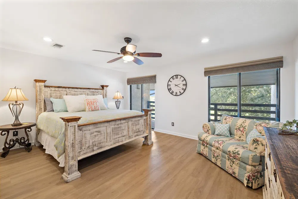 402 Lost Echo Horseshoe Bay, TX 78657