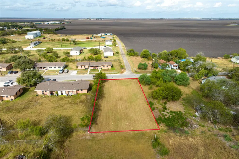 436 Industrial Street Taft, TX 78390