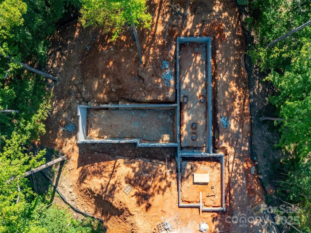 2140 Harm Creek Loop Mill Spring, NC 28756