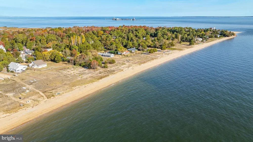 3096 CALVERT BOULEVARD Lusby, MD 20657