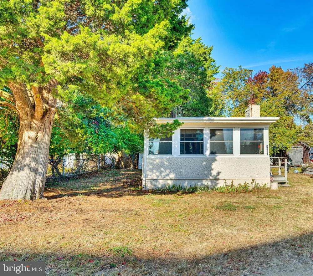 3096 CALVERT BOULEVARD Lusby, MD 20657