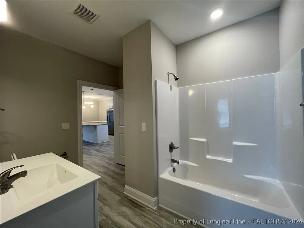 240 Gallery Drive #304 Spring Lake, NC 28390