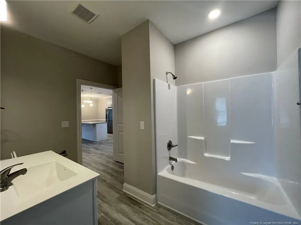 240 Gallery Drive #304 Spring Lake, NC 28390