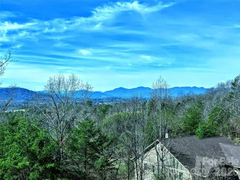 66 HawTree Court #266