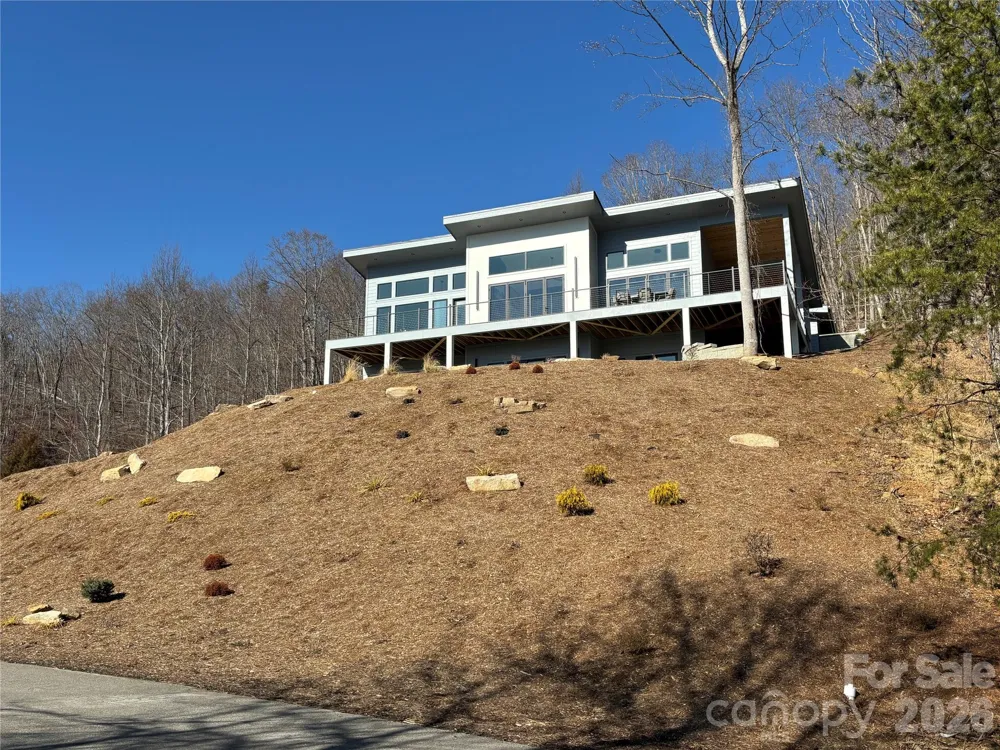 66 HawTree Court #266 Weaverville, NC 28787