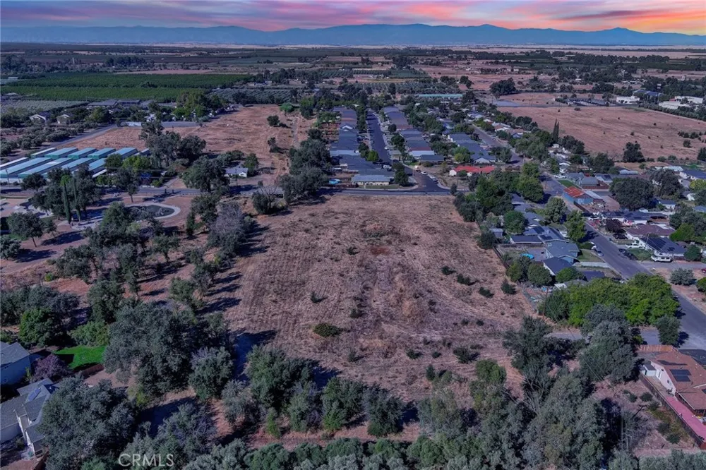 TOOMES Corning, CA 96021