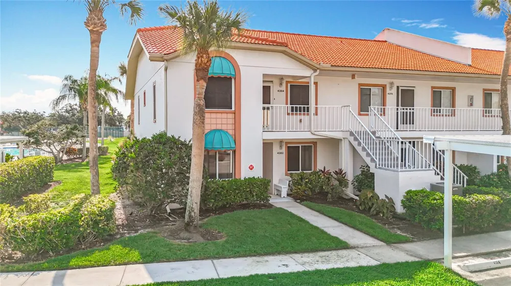 4382 MADEIRA COURT #3361 Sarasota, FL 34233
