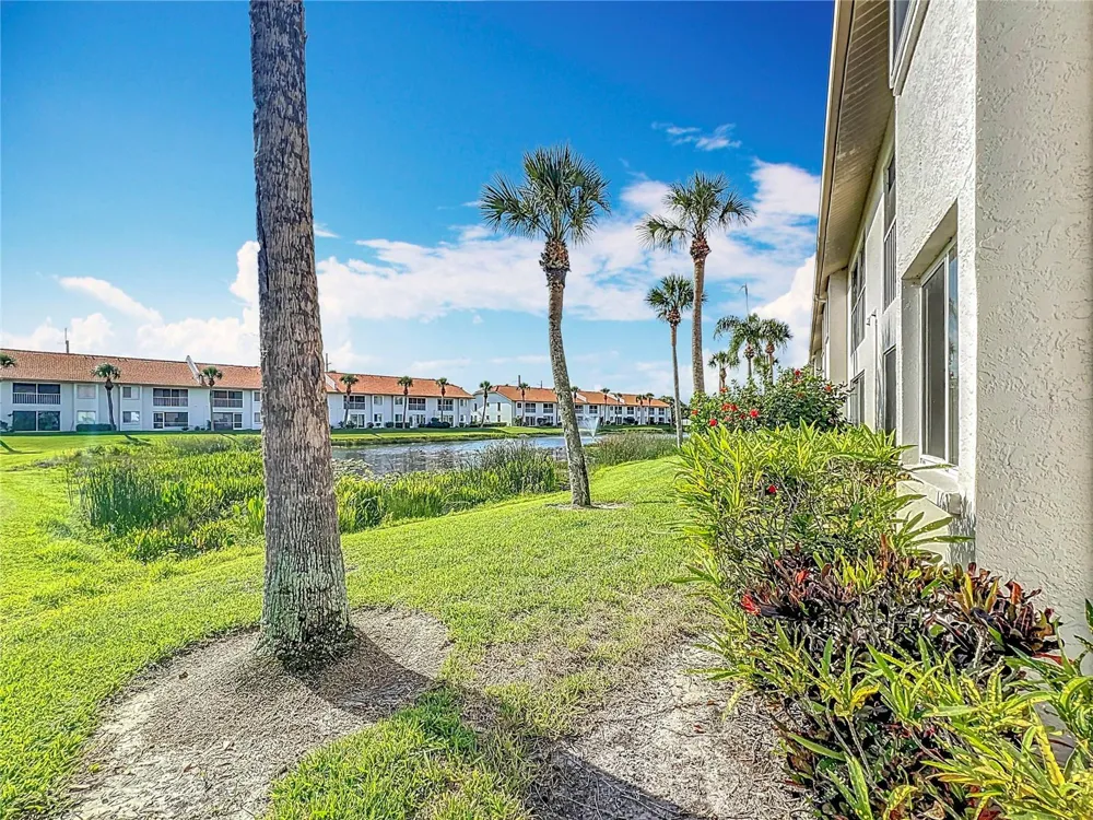 4382 MADEIRA COURT #3361 Sarasota, FL 34233