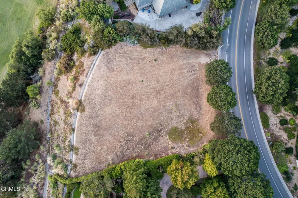1250 Crestview Avenue Camarillo, CA 93010
