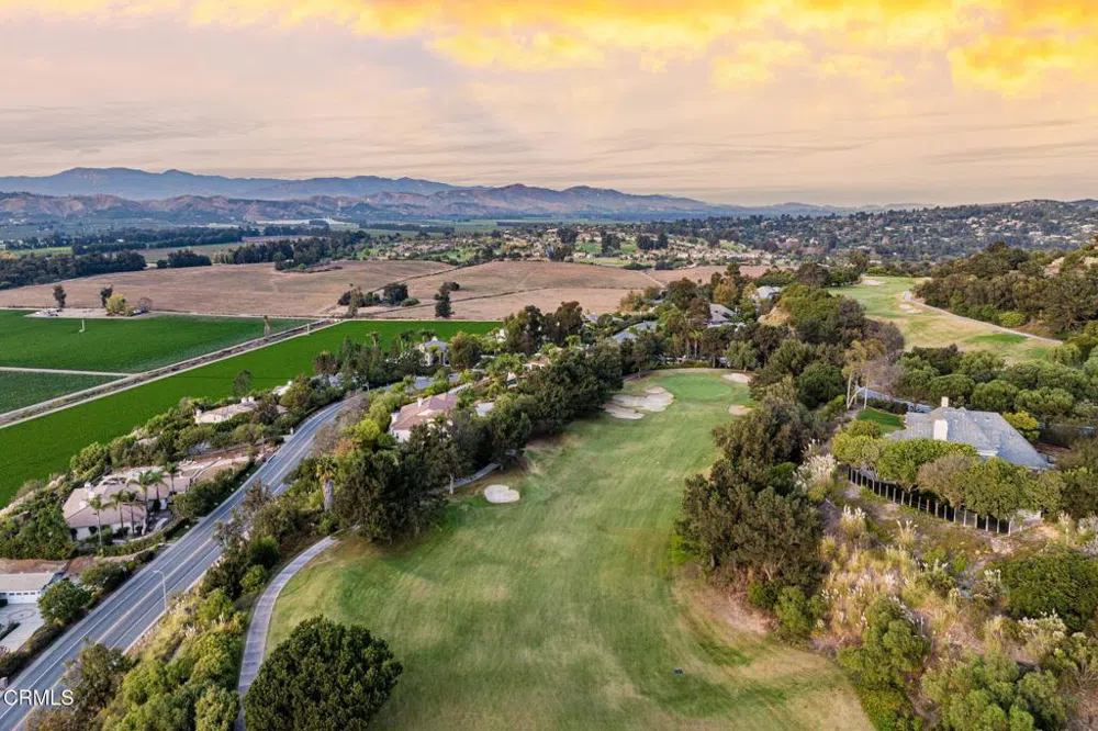 1250 Crestview Avenue Camarillo, CA 93010