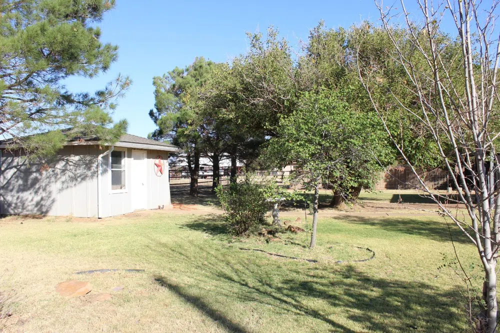 914 Robin Road Levelland, TX 79336