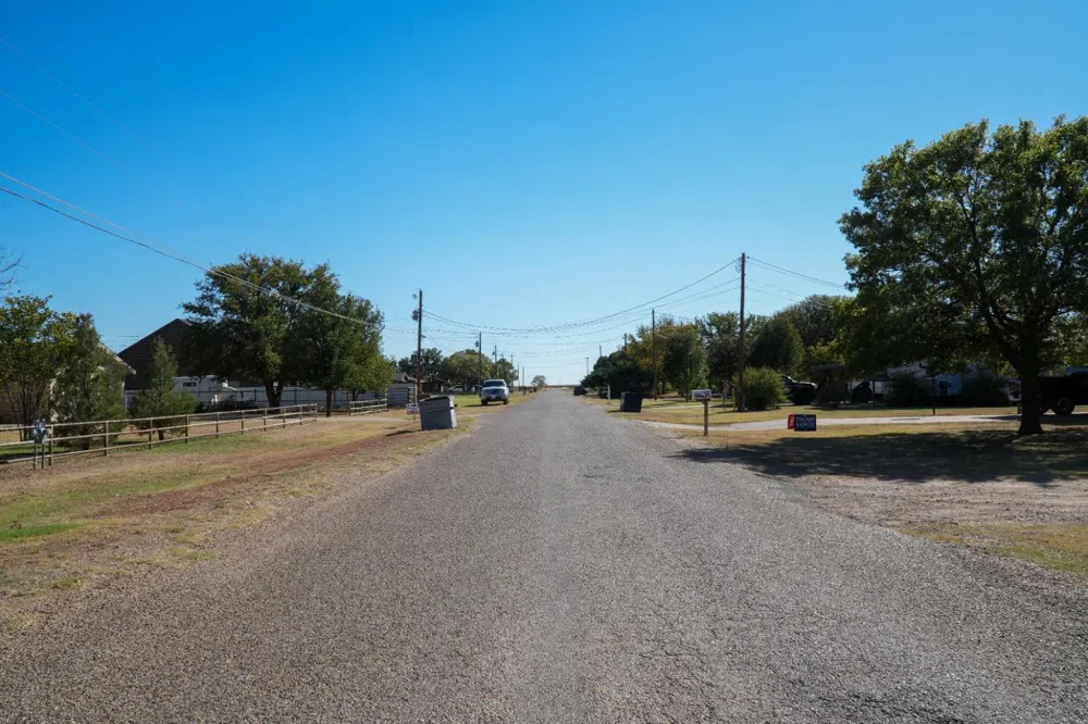 914 Robin Road Levelland, TX 79336