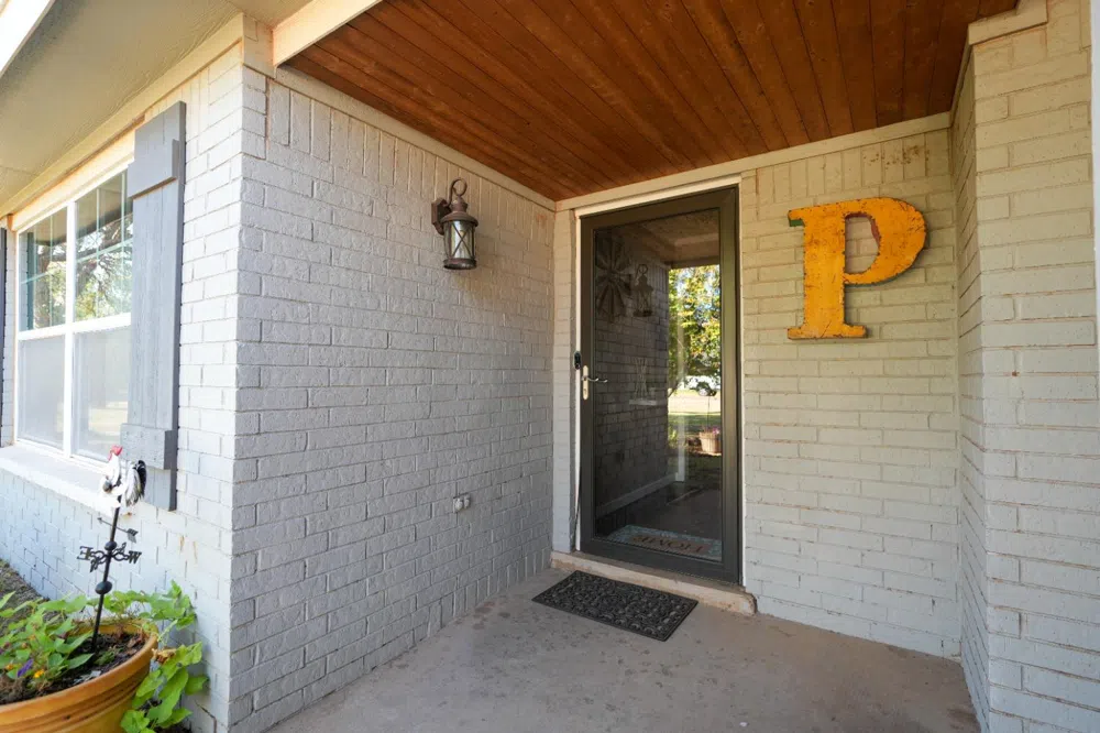 914 Robin Road Levelland, TX 79336