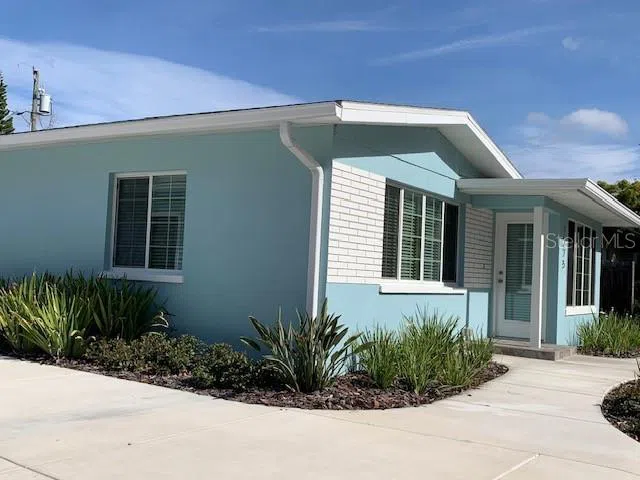 1275 WOODDELL DRIVE Safety Harbor, FL 34695