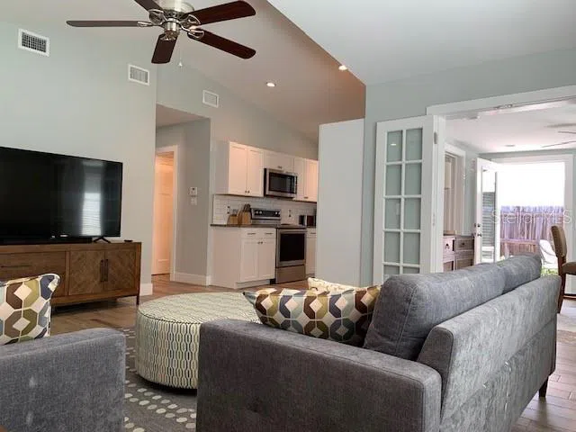 1275 WOODDELL DRIVE Safety Harbor, FL 34695
