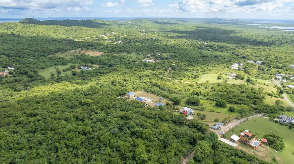 Lot 3 (B3) LA LLAVE Vieques, PR 00765