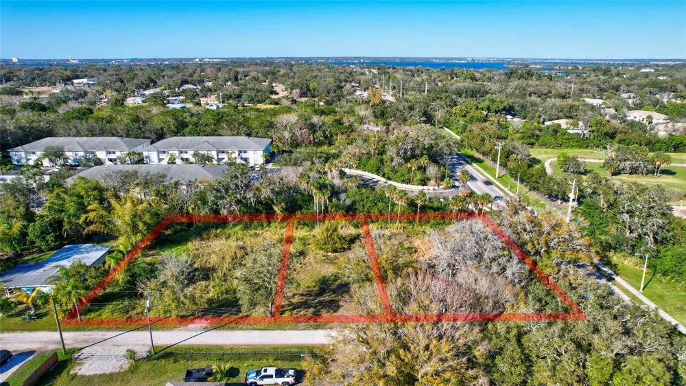 1600 27TH STREET E Bradenton, FL 34208