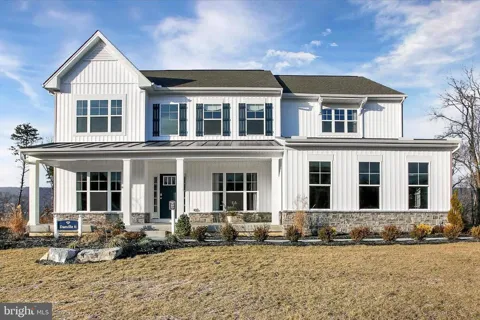 WHITE SPRUCE WAY