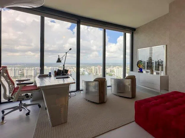 18555 Collins Ave #5203 Sunny Isles Beach, FL 33160