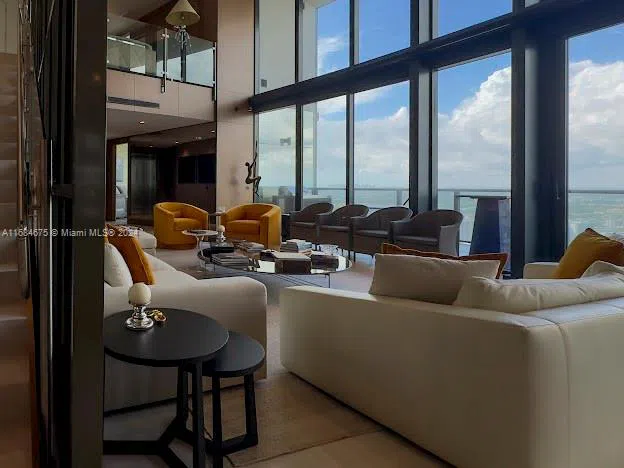 18555 Collins Ave #5203 Sunny Isles Beach, FL 33160