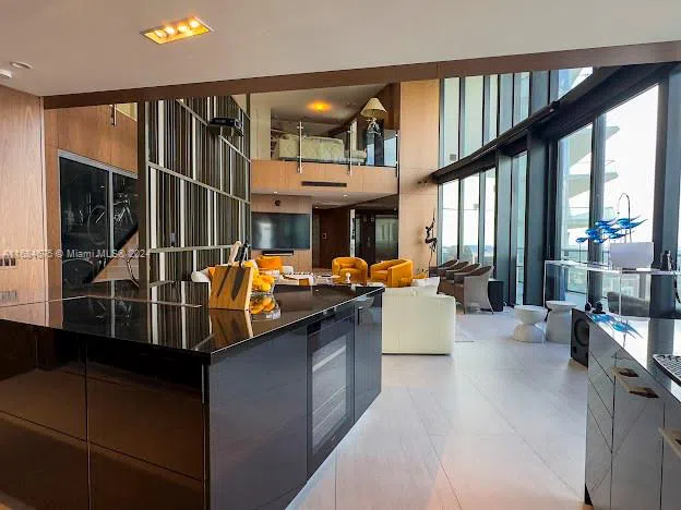 18555 Collins Ave #5203 Sunny Isles Beach, FL 33160