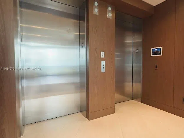 18555 Collins Ave #5203 Sunny Isles Beach, FL 33160