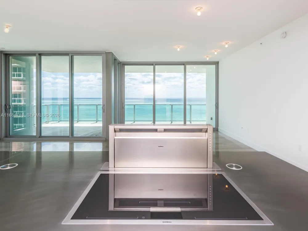 6901 Collins Ave #701 Miami Beach, FL 33141