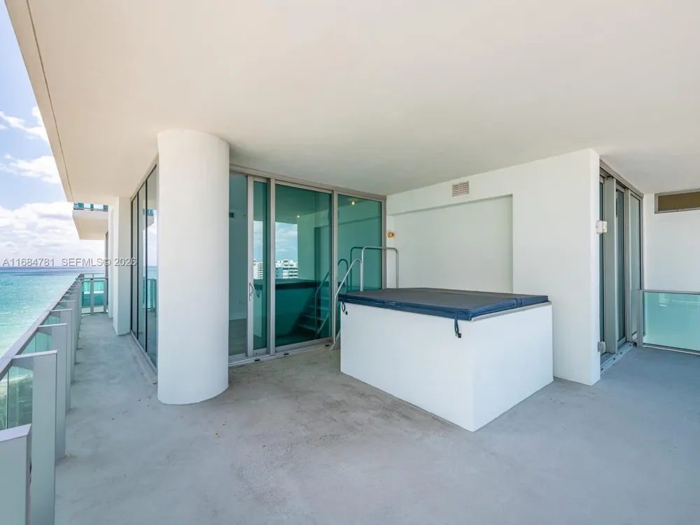 6901 Collins Ave #701 Miami Beach, FL 33141