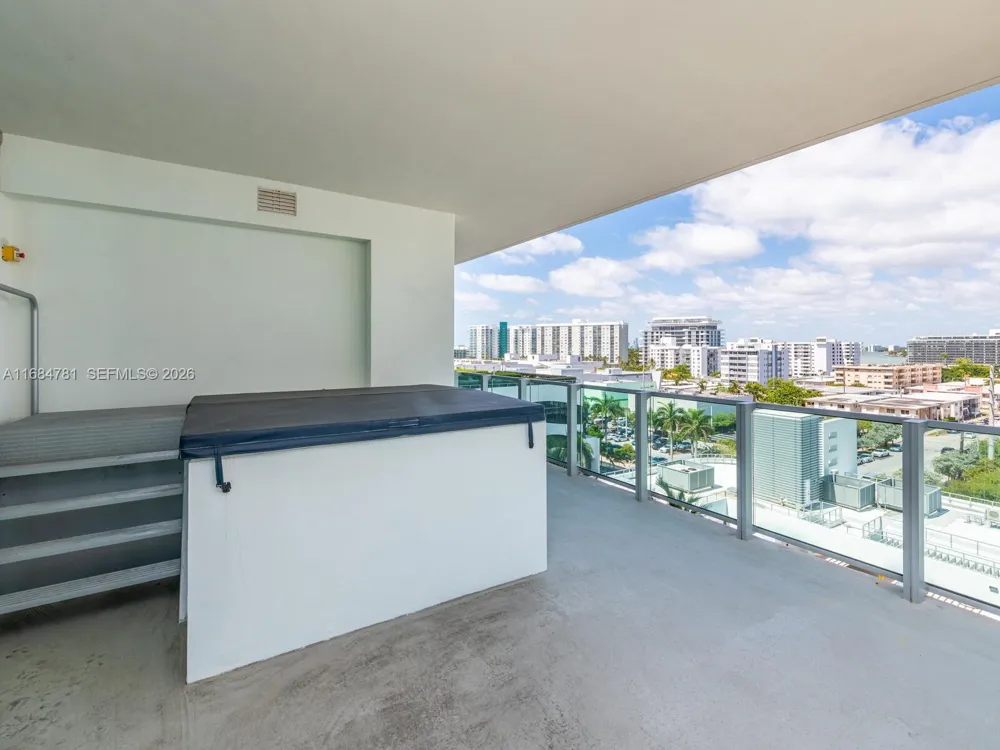 6901 Collins Ave #701 Miami Beach, FL 33141
