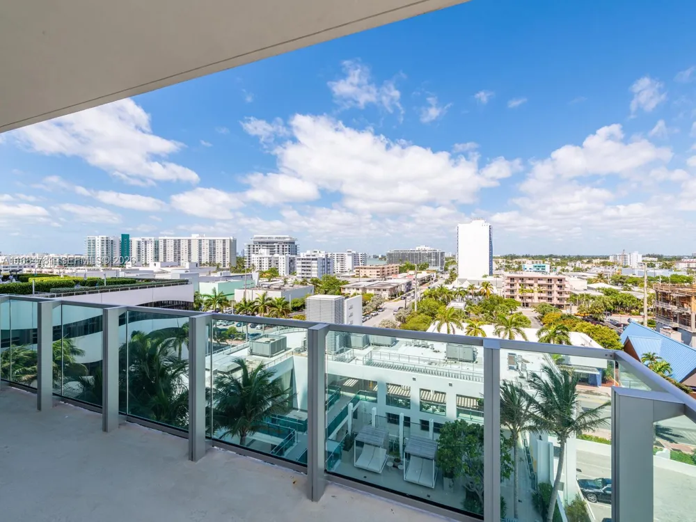 6901 Collins Ave #701 Miami Beach, FL 33141