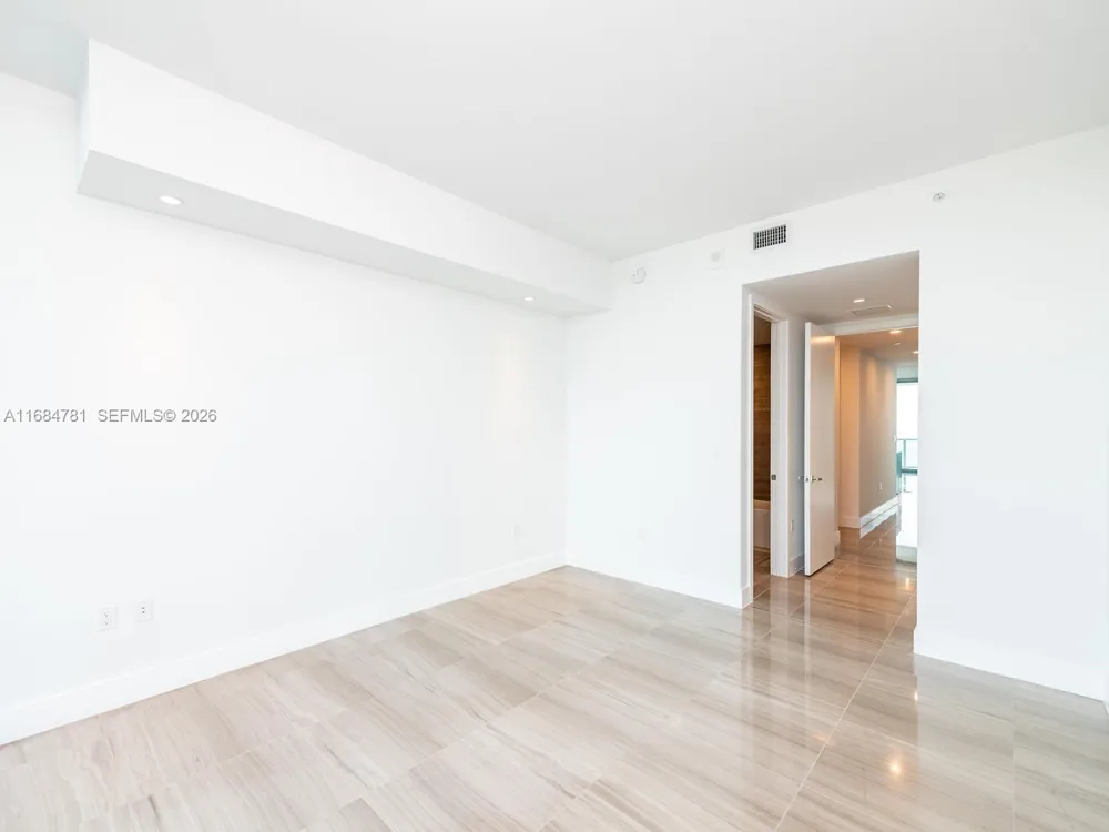 6901 Collins Ave #701 Miami Beach, FL 33141