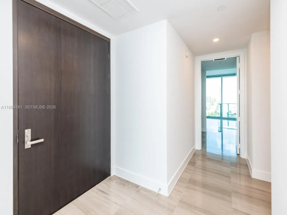 6901 Collins Ave #701 Miami Beach, FL 33141