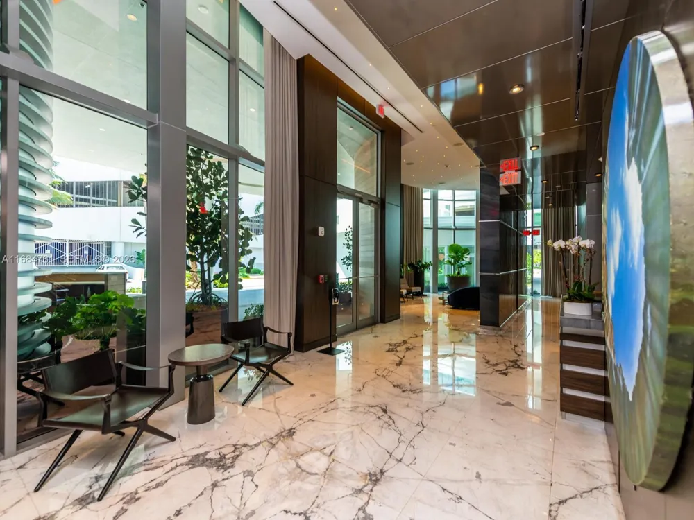 6901 Collins Ave #701 Miami Beach, FL 33141