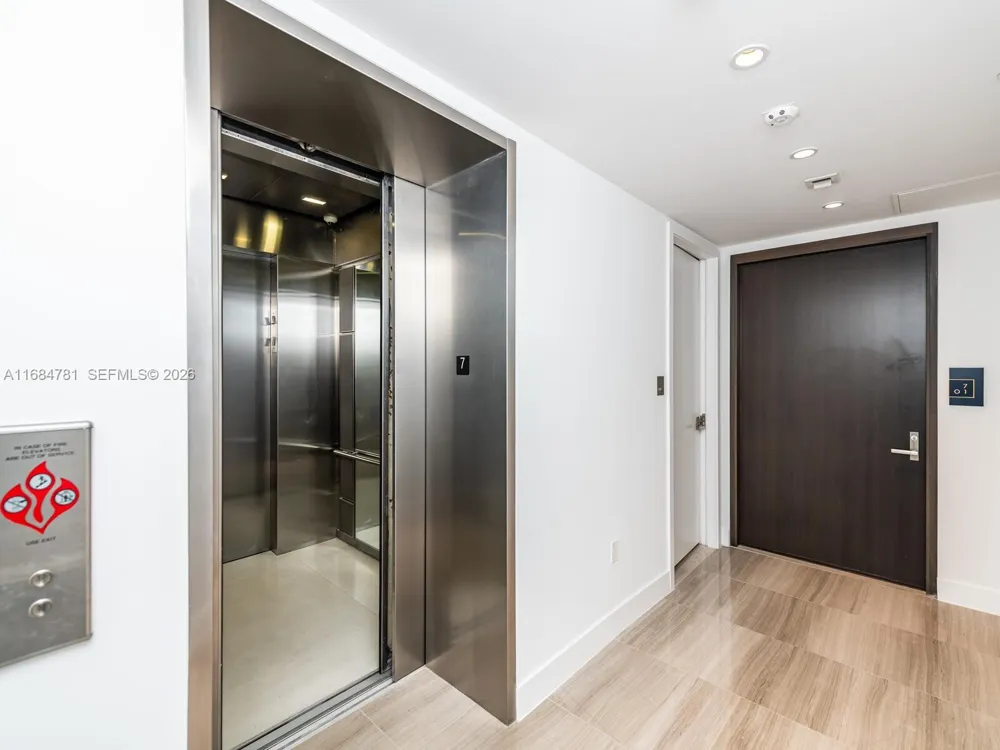 6901 Collins Ave #701 Miami Beach, FL 33141
