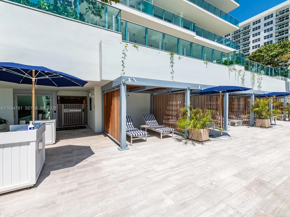 6901 Collins Ave #701 Miami Beach, FL 33141