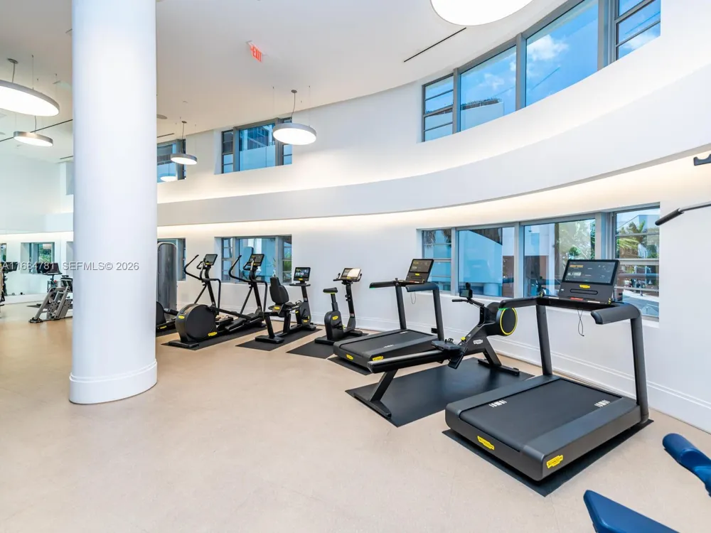 6901 Collins Ave #701 Miami Beach, FL 33141